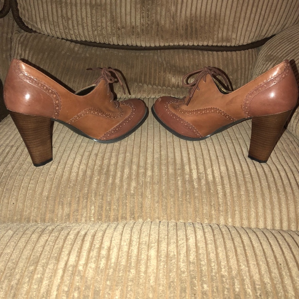 MARC FISHER | brown tie up heels - Picture 5 of 6